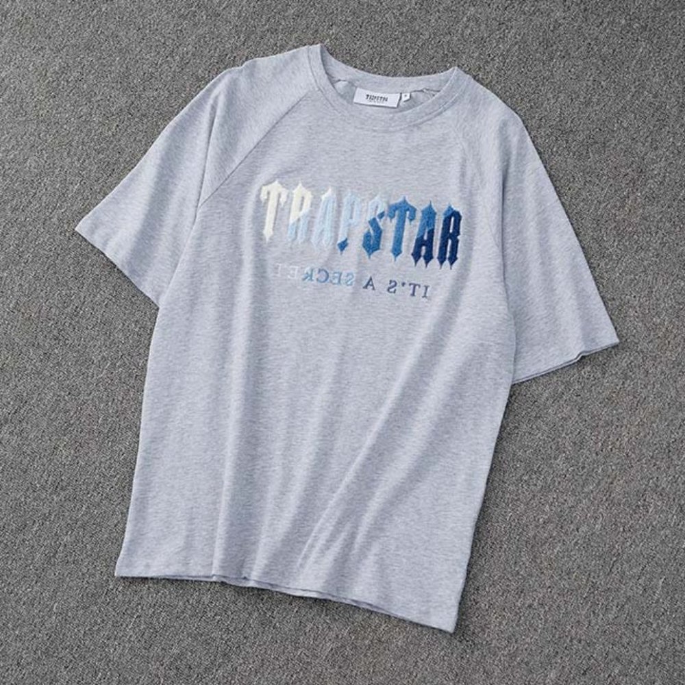 Trapstar Gradient Blue Terry Embroidered Logo Short Sleeves Gray